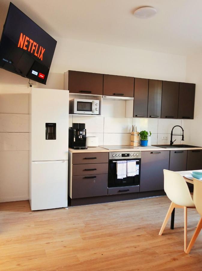 Luvono Apartments - 2 Schlafzimmer / Netflix / Disney+ Magdeburg Eksteriør billede